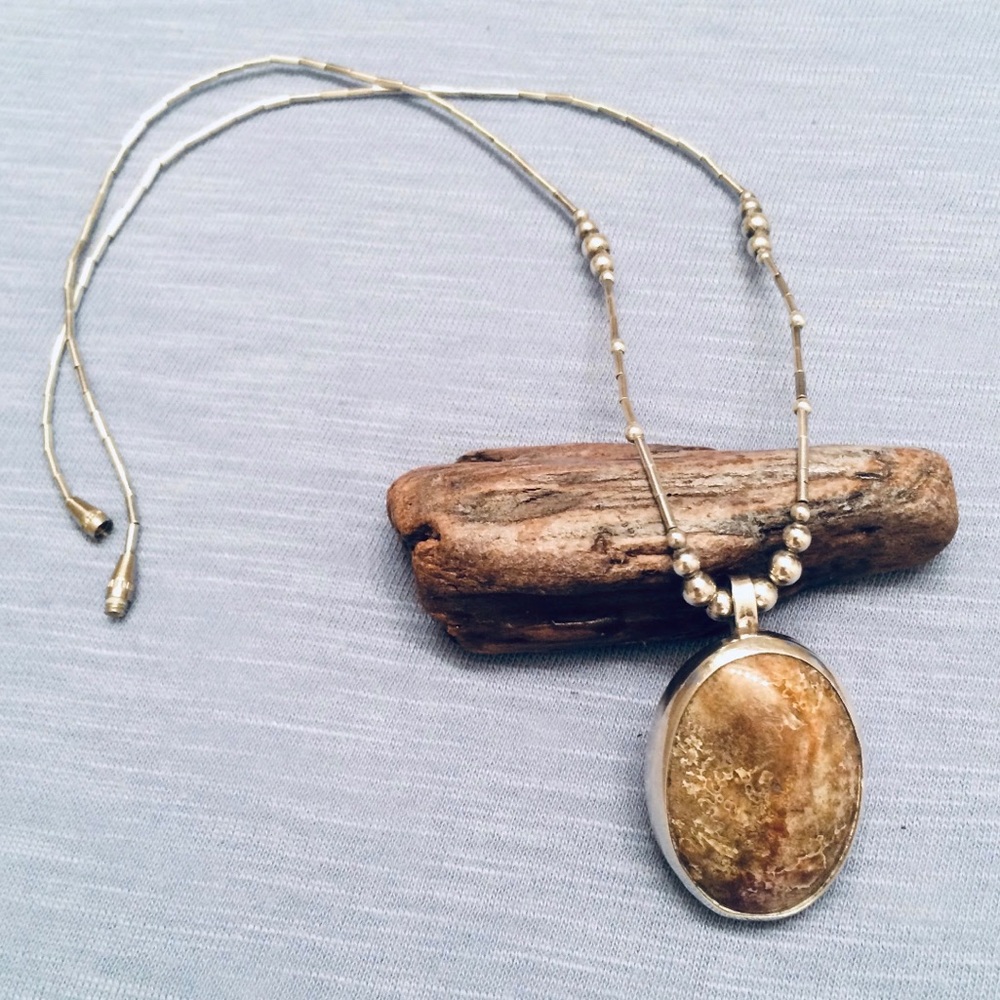 Sterling Brown Agate Necklace